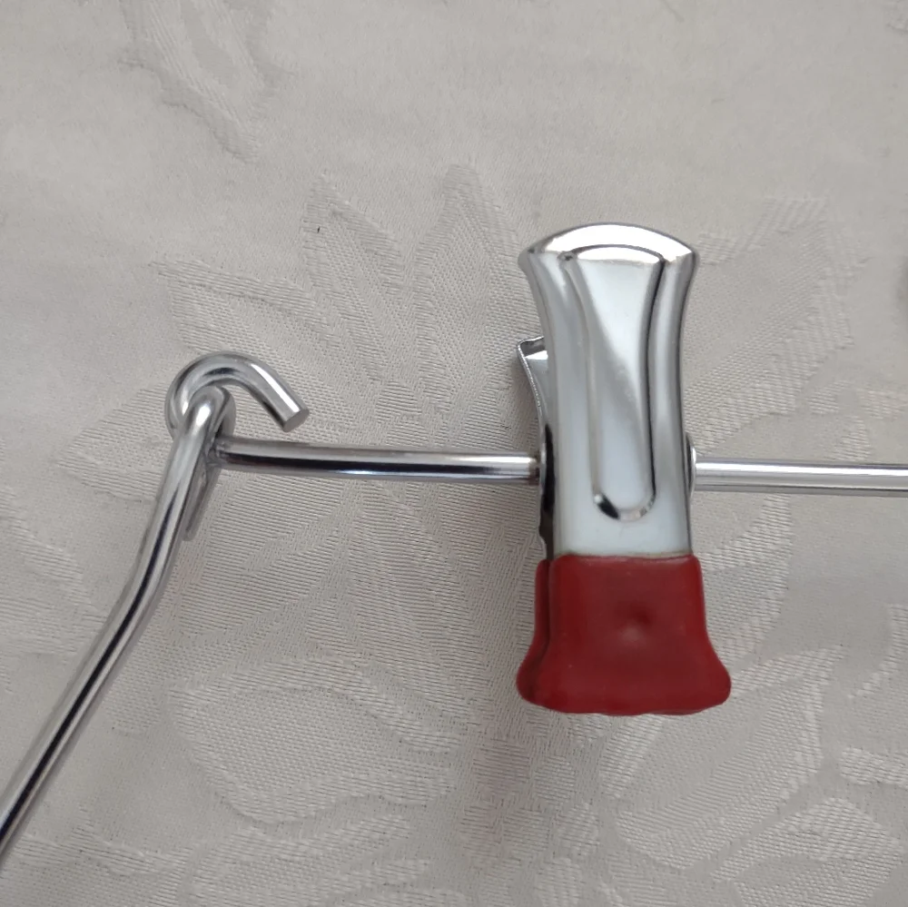 Hanger 6 Tiers 12 Non Slip Clips Red Folding